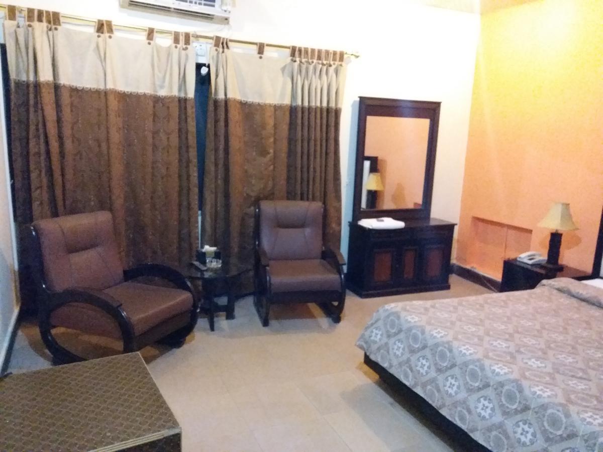 Amyl'S Garden Guest House 이슬라마바드 외부 사진