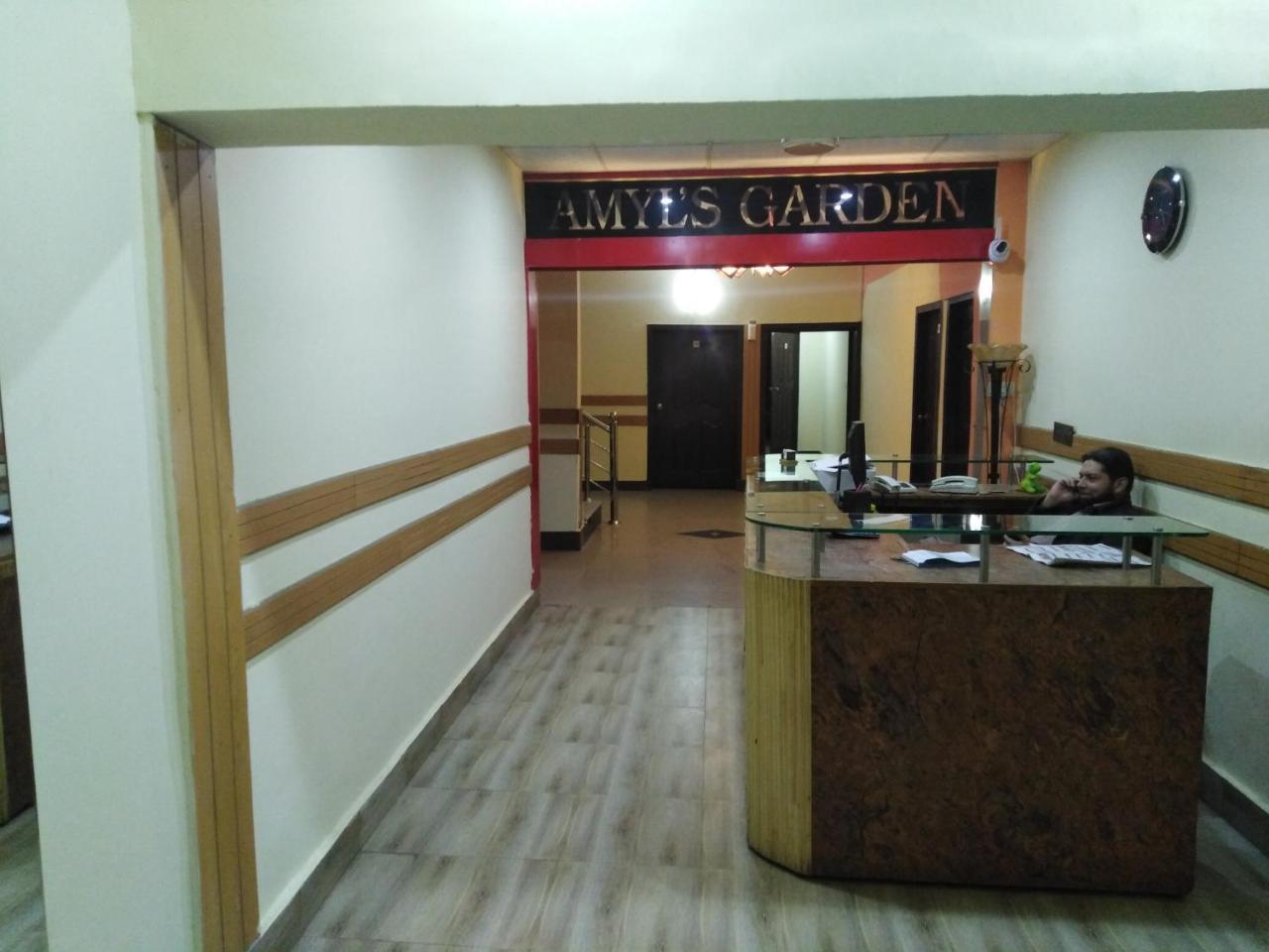 Amyl'S Garden Guest House 이슬라마바드 외부 사진