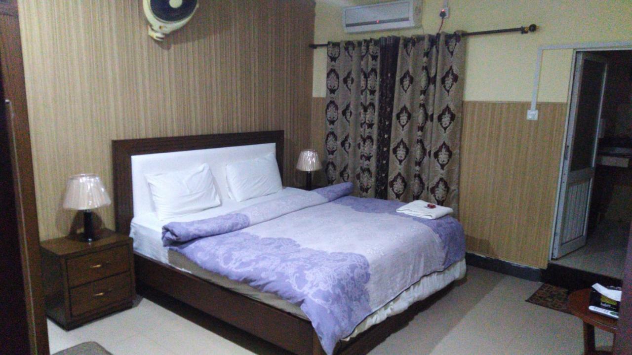 Amyl'S Garden Guest House 이슬라마바드 외부 사진