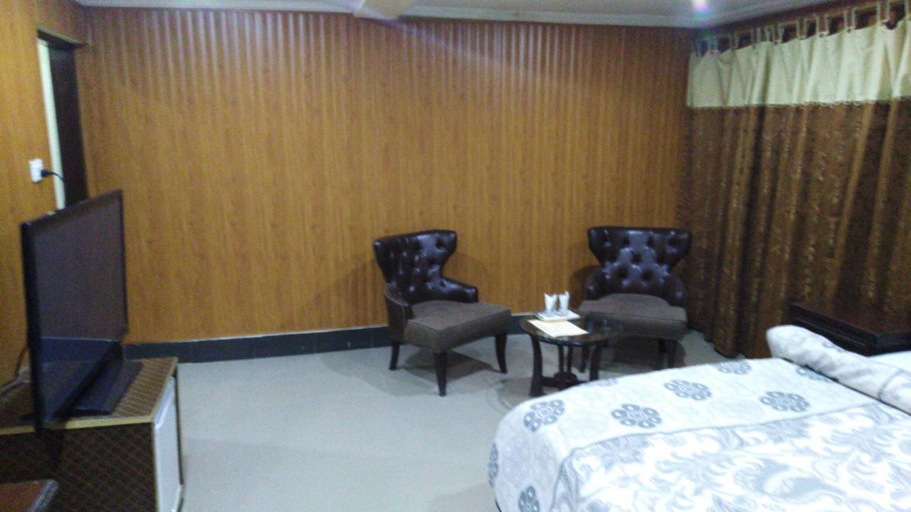 Amyl'S Garden Guest House 이슬라마바드 외부 사진