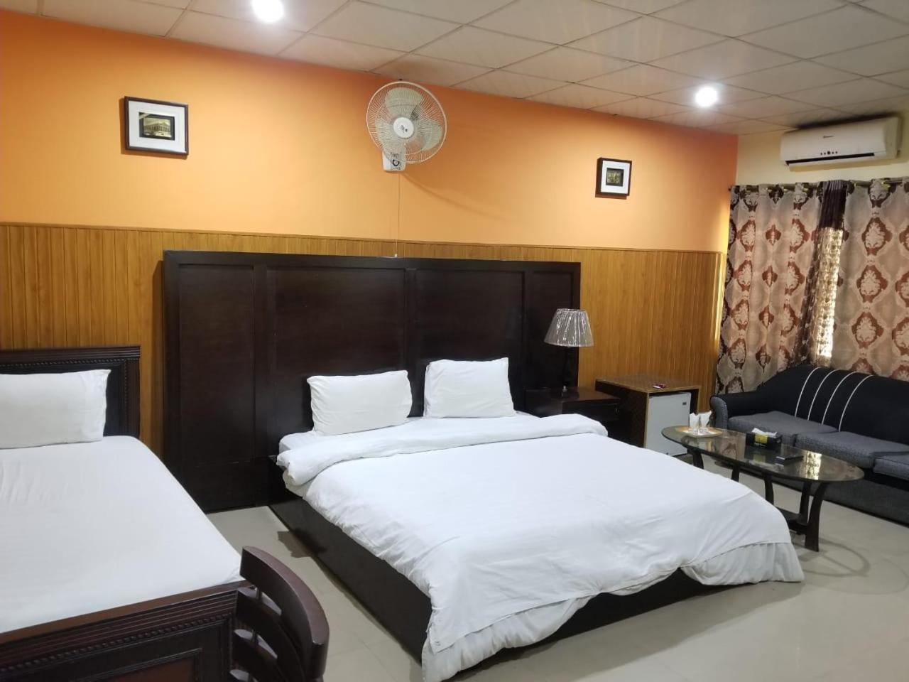 Amyl'S Garden Guest House 이슬라마바드 외부 사진